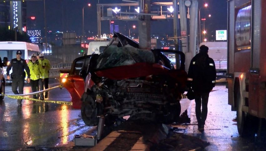 Beylikdüzü D-100’de otomobil kontrolden çıktı: Sürücü öldü