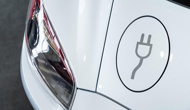 Almanya geçen yıl yaklaşık 800 bin adet elektrikli otomobil ihraç etti