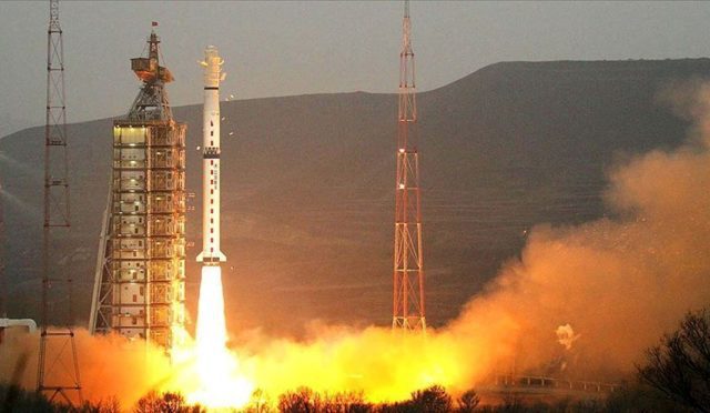 Çin'den uzaya 3 yeni uydu