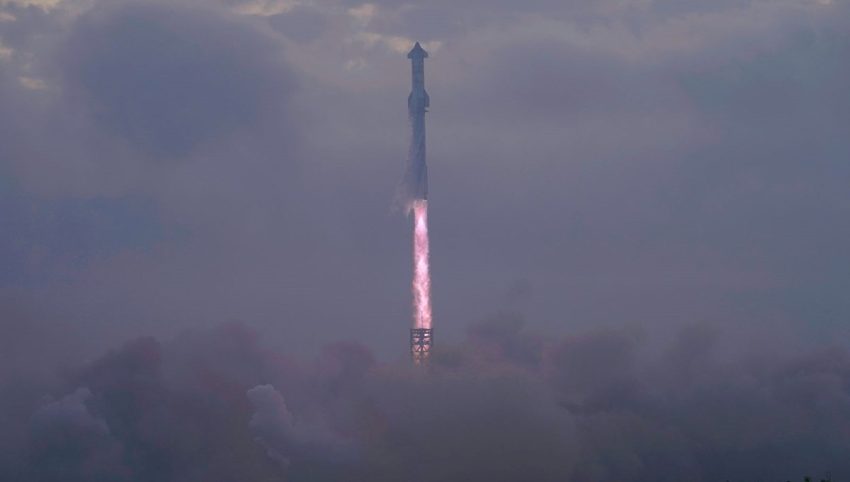 SpaceX’in Starship’i büyük bir başarıya imza attı