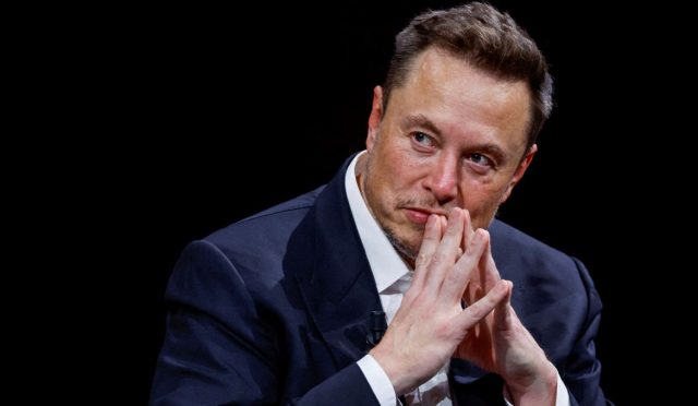Tesla, Elon Musk'a 50 milyar dolar ödeyecek mi? Karar hissedarların