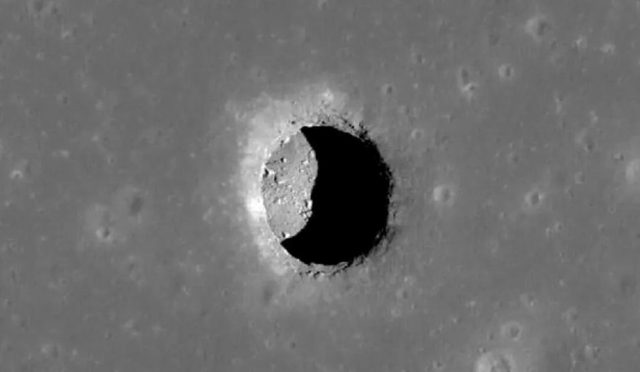 Bilim insanlarından Ay’da mağara keşfi: "İnsanlığın üssü olabilir"